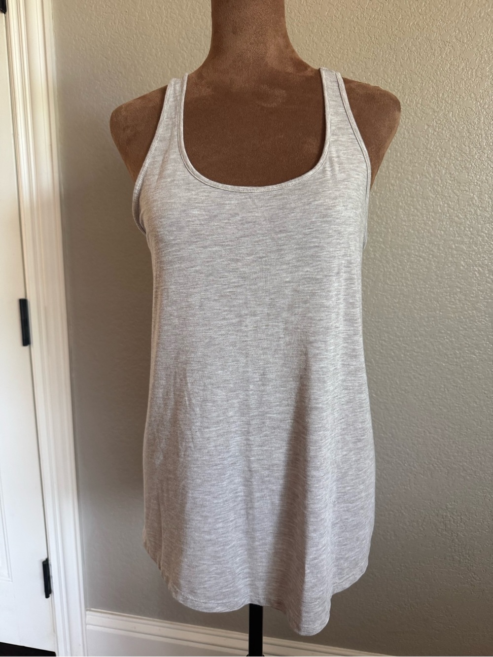 Tommy John Second Skin Tank Top Warm Heather Gray Small Modal Stretch